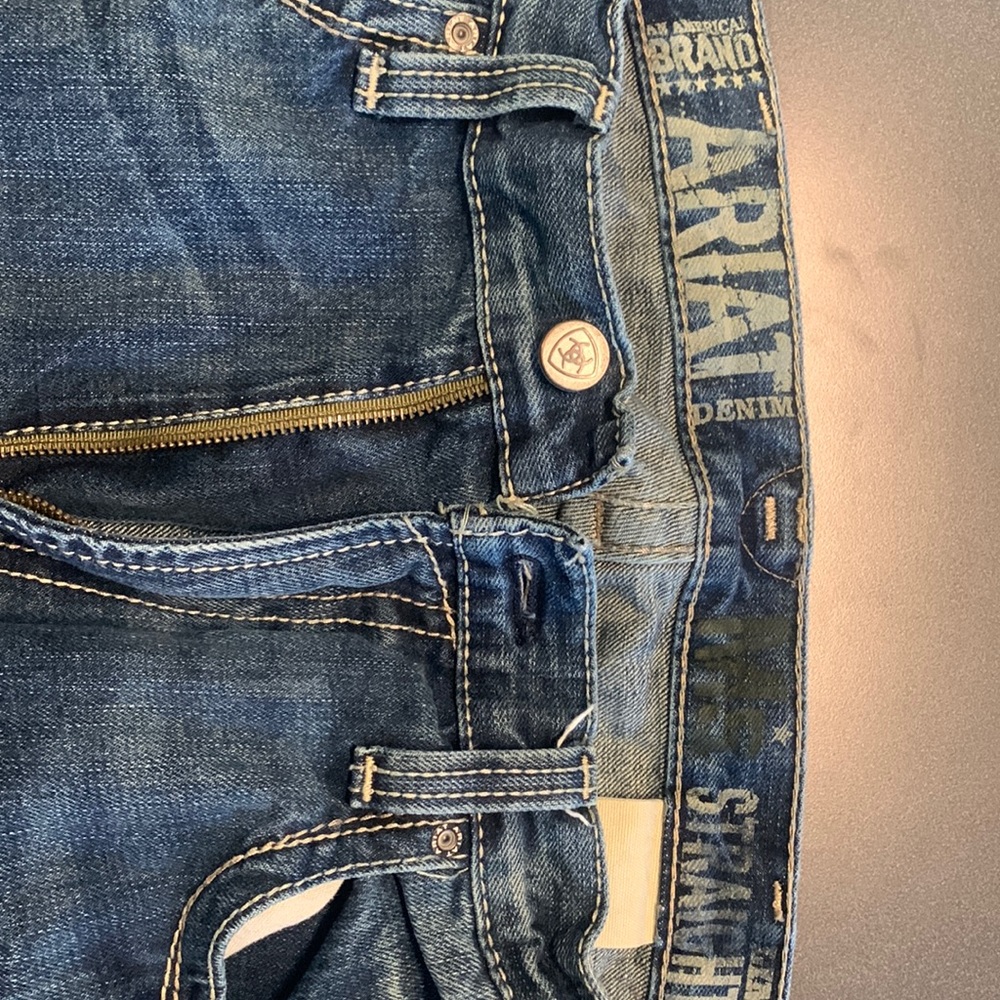 Ariat M5 slim straight 36x36 Mens Jeans